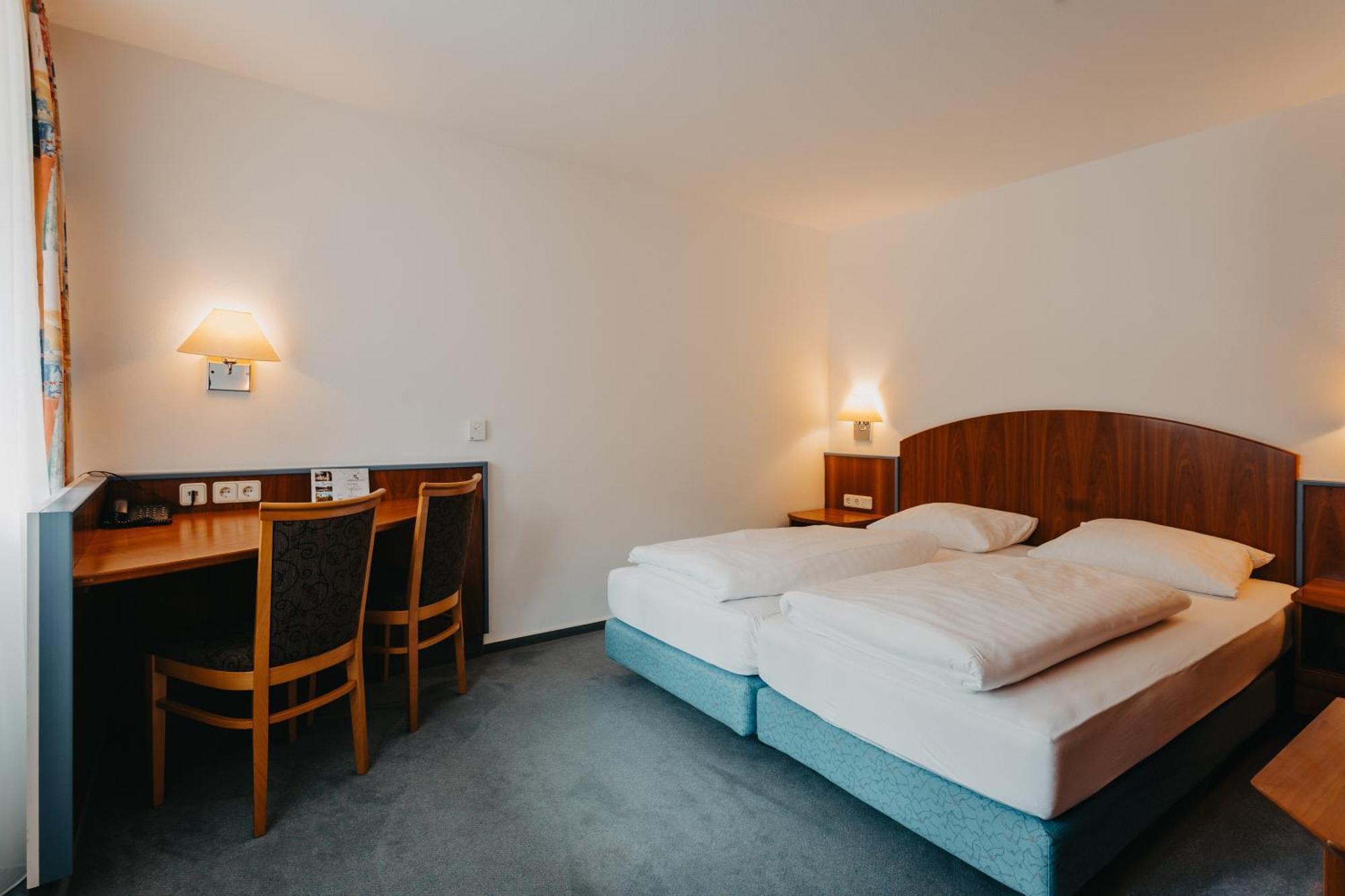 Hirschenwirt Hotel Eichstatt Ngoại thất bức ảnh